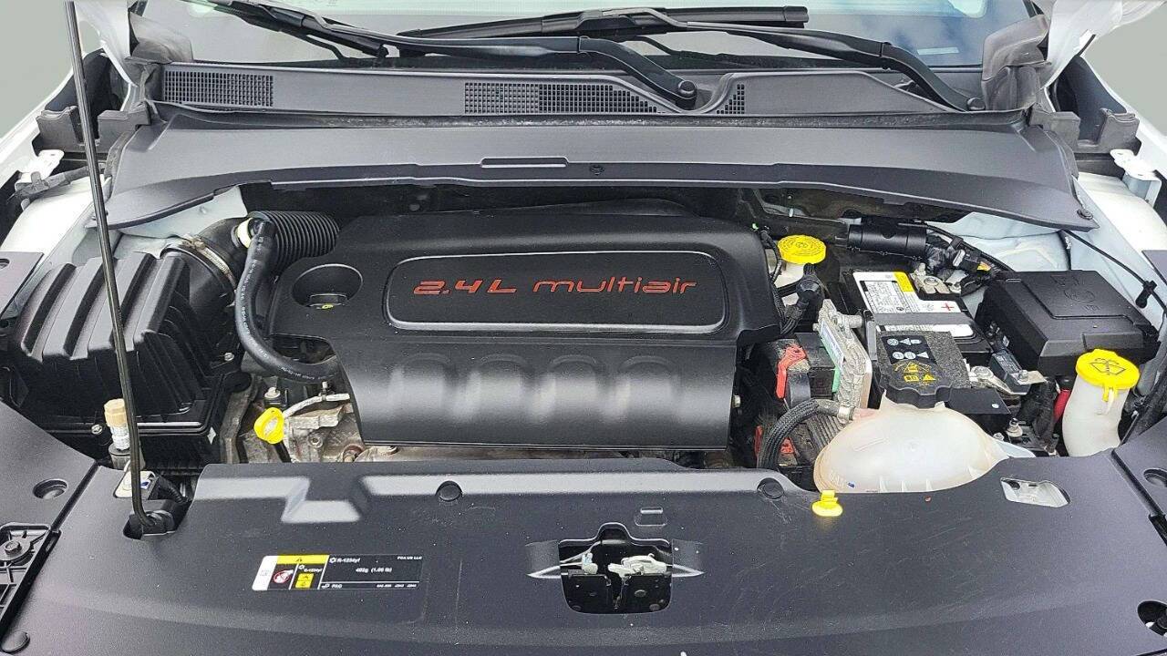 2022 Jeep Compass Limited 4x4 4dr SUV Chesterfield MI
