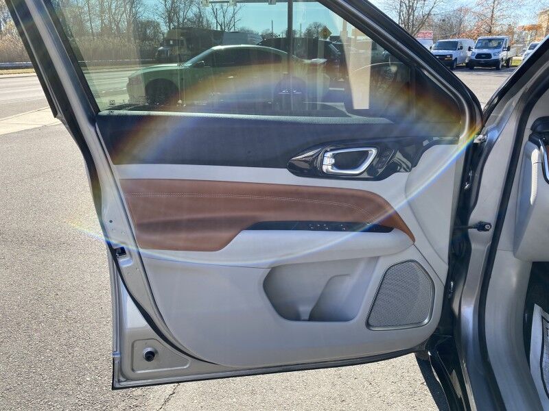 2022 Jeep Compass Limited Bristol  PA