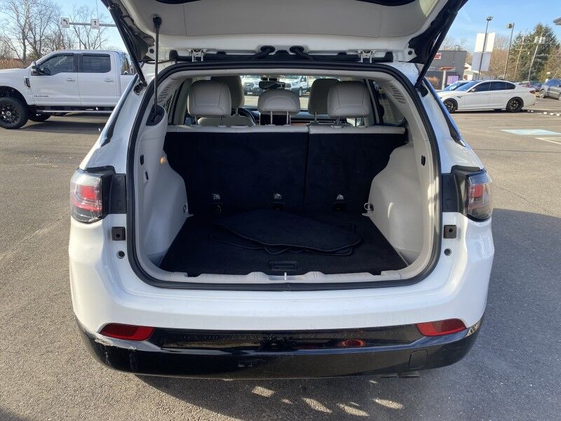 2022 Jeep Compass Limited Bristol  PA