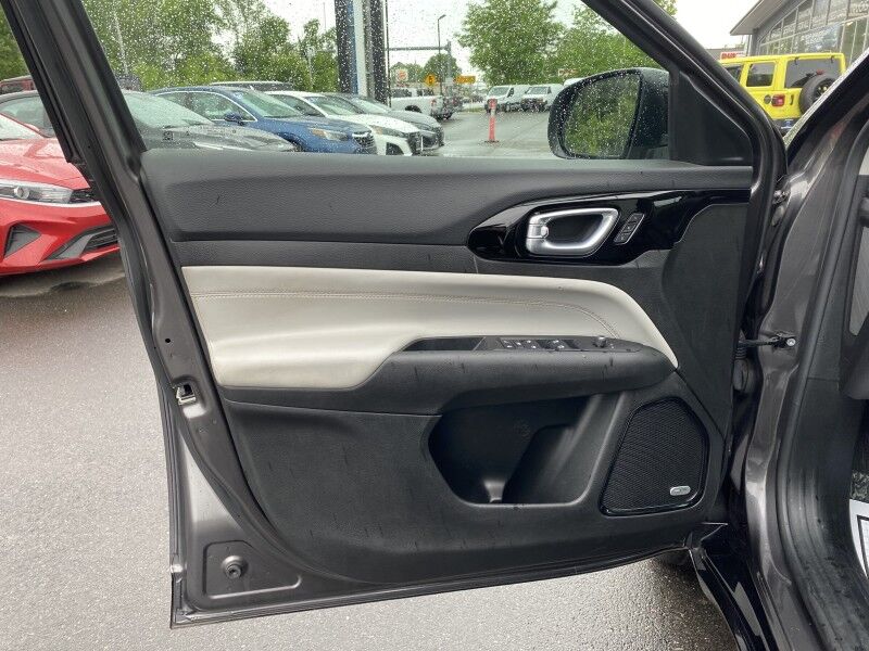 2022 Jeep Compass Limited Bristol  PA