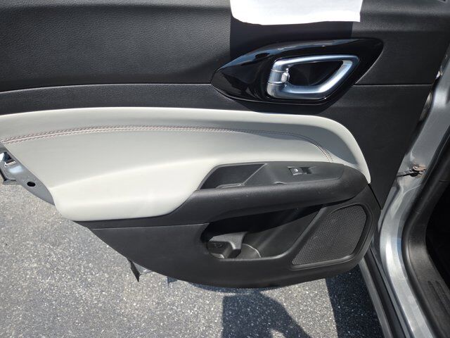 2022 Jeep Compass Limited HAMBURG PA