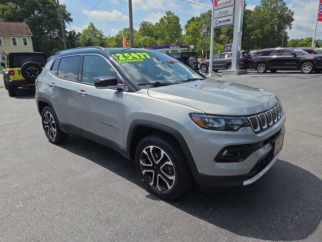 2022 Jeep Compass Limited HAMBURG PA