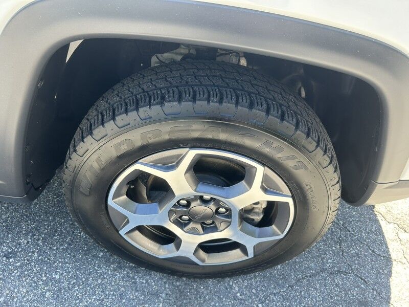 2022 Jeep Compass Trailhawk - 1 OWNER - SUNROOF - ALPINE STEREO Webster MA