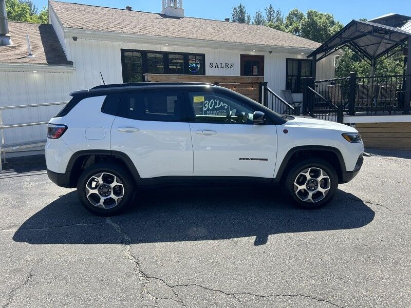 2022 Jeep Compass Trailhawk - 1 OWNER - SUNROOF - ALPINE STEREO Webster MA