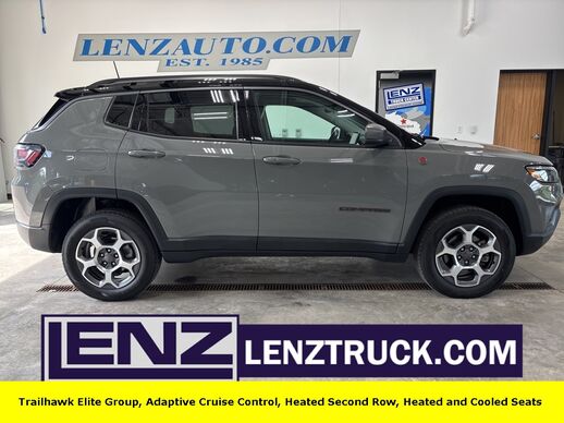 2022_Jeep_Compass_Trailhawk 4WD_ Fond du Lac WI