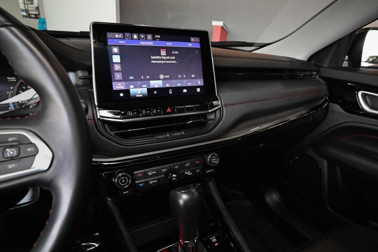 2022 Jeep Compass Trailhawk, Convenience Pkg, CarPlay, Heated Seats, Remote Start Springfield NJ