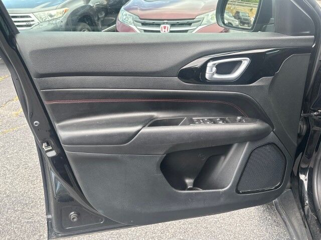 2022 Jeep Compass Trailhawk Worcester MA