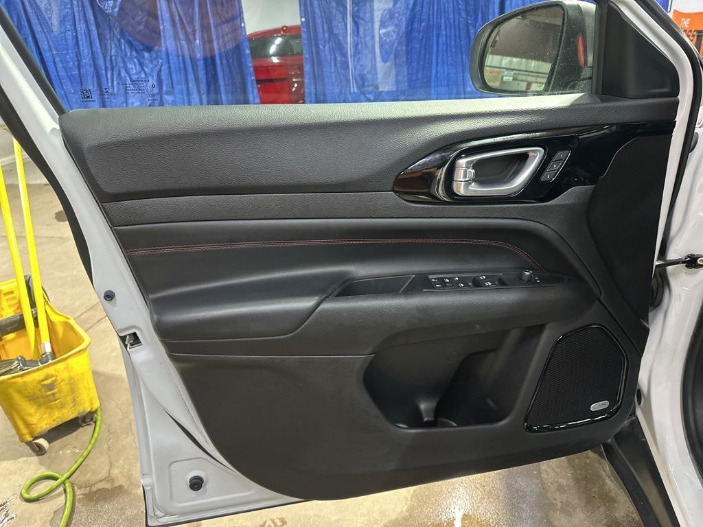 2022 Jeep Compass Trailhawk Worcester MA