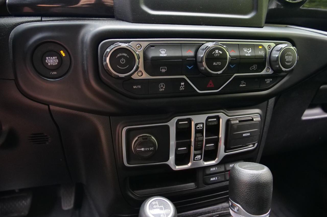 2022 Jeep Gladiator Altitude 4X4 / Upgrades / LED Group / Preferred Package! Lincolnton NC