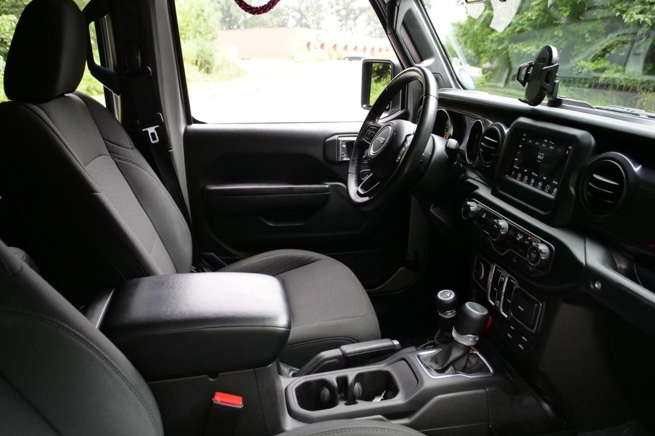 2022 Jeep Gladiator Altitude 4X4 / Upgrades / LED Group / Preferred Package! Lincolnton NC