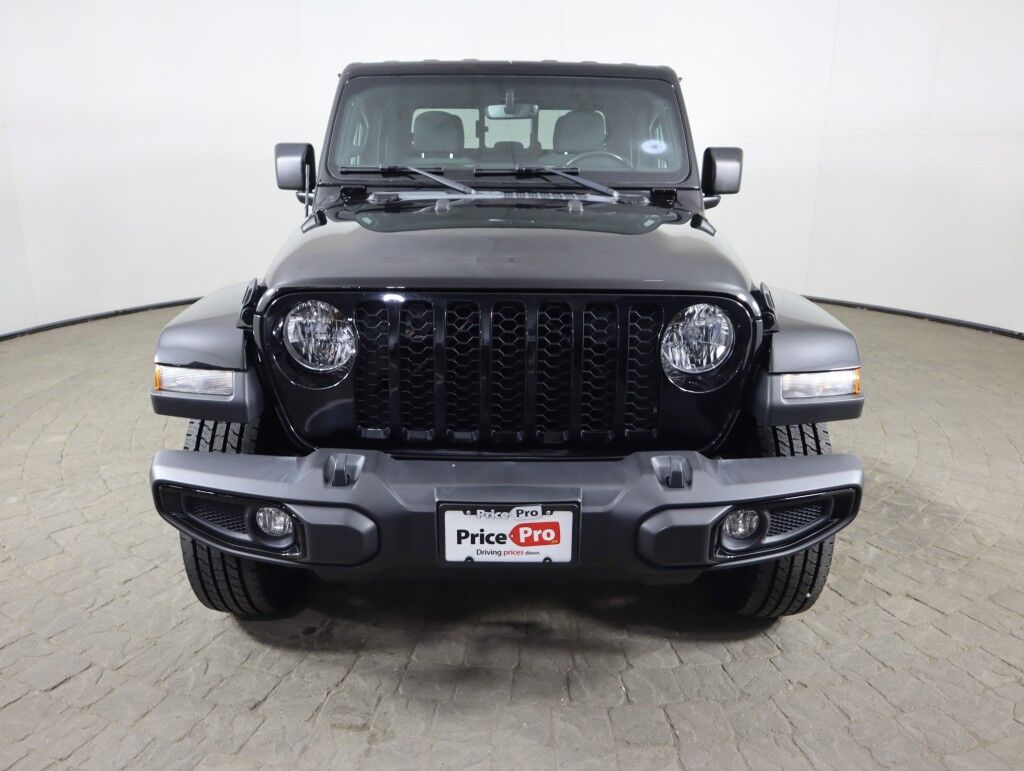 2022 Jeep Gladiator Altitude 4x4
