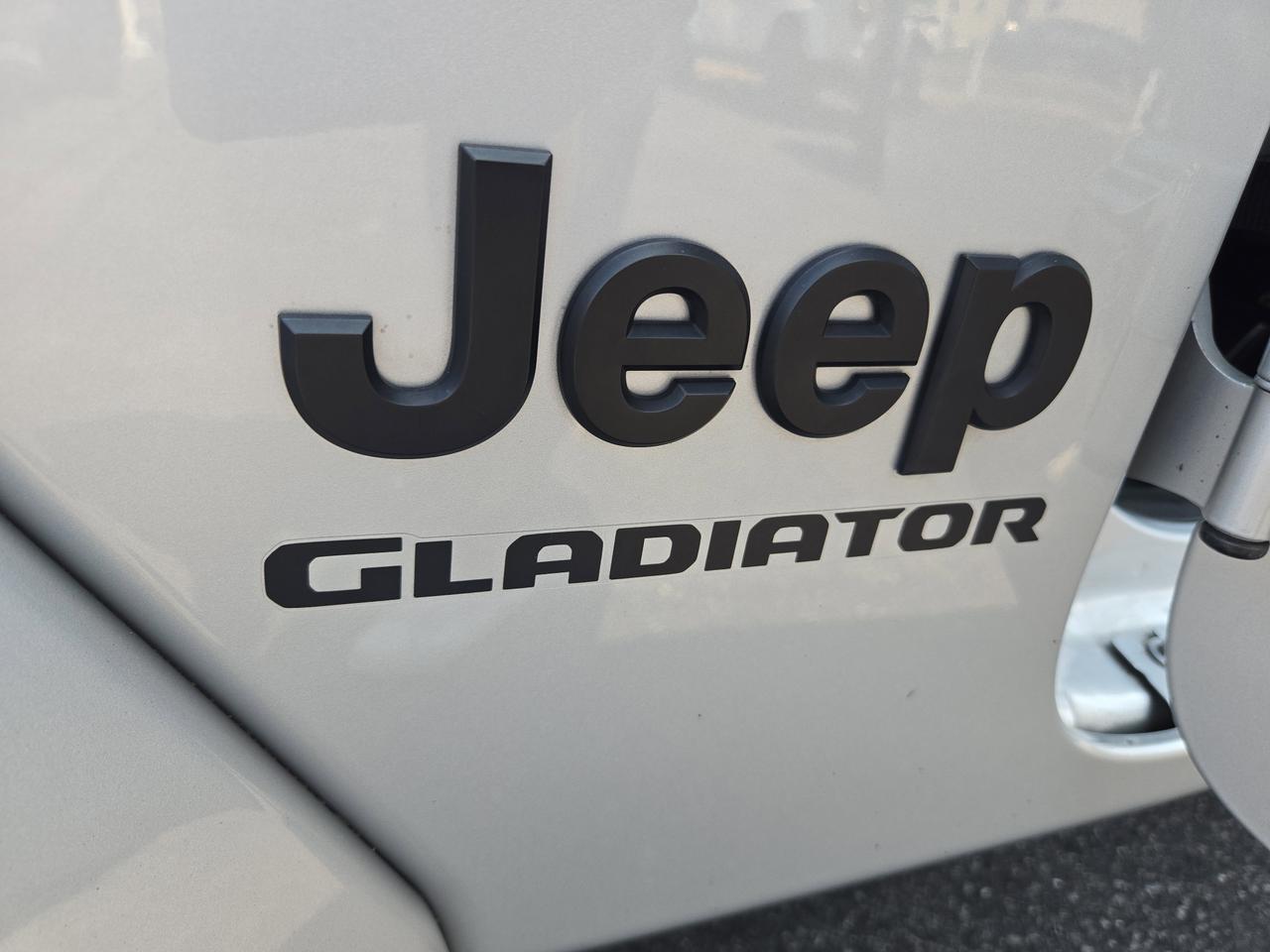 2022 Jeep Gladiator Altitude Hamburg PA