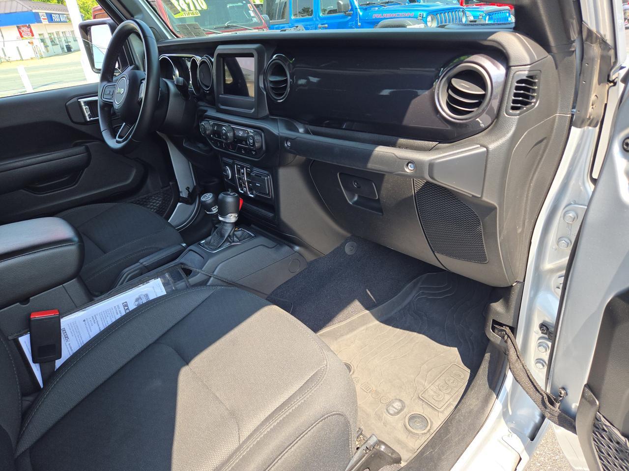 2022 Jeep Gladiator Altitude Hamburg PA
