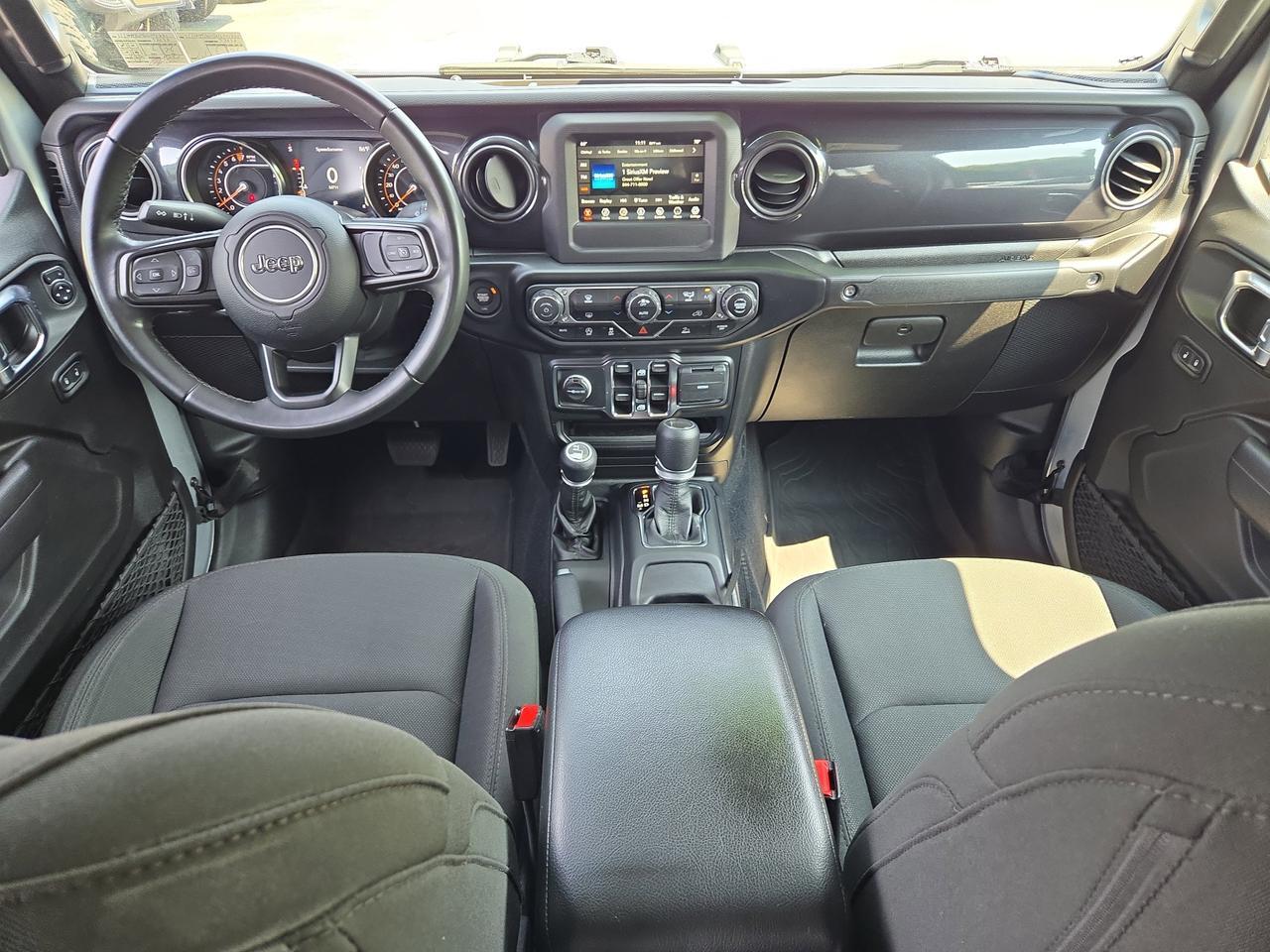 2022 Jeep Gladiator Altitude Hamburg PA