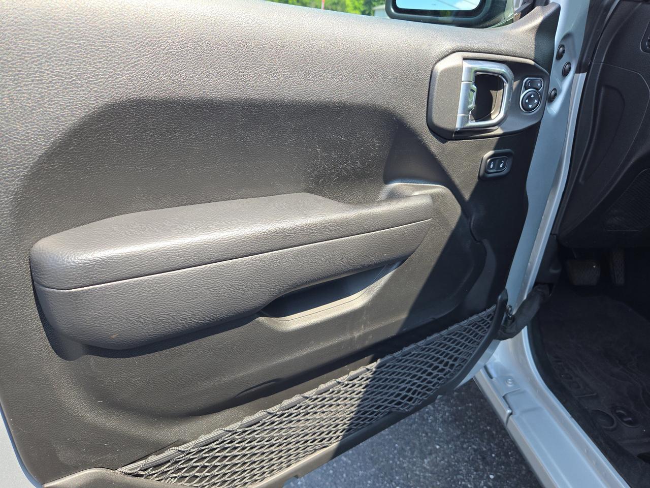 2022 Jeep Gladiator Altitude Hamburg PA