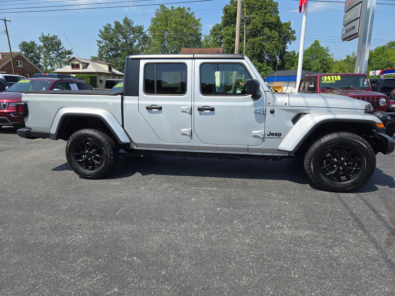 2022 Jeep Gladiator Altitude Hamburg PA