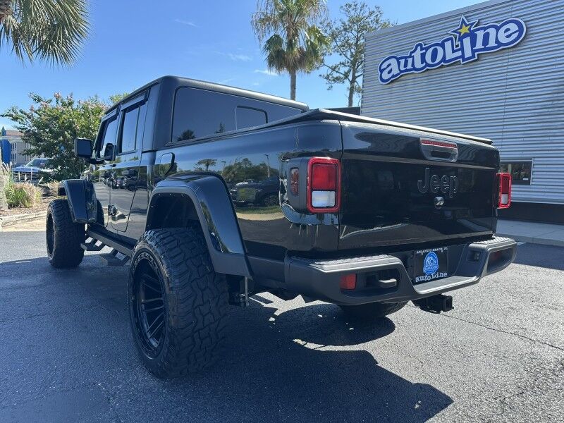 2022 Jeep Gladiator Altitude