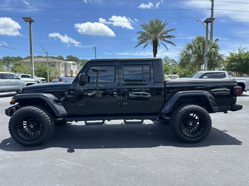 2022 Jeep Gladiator Altitude