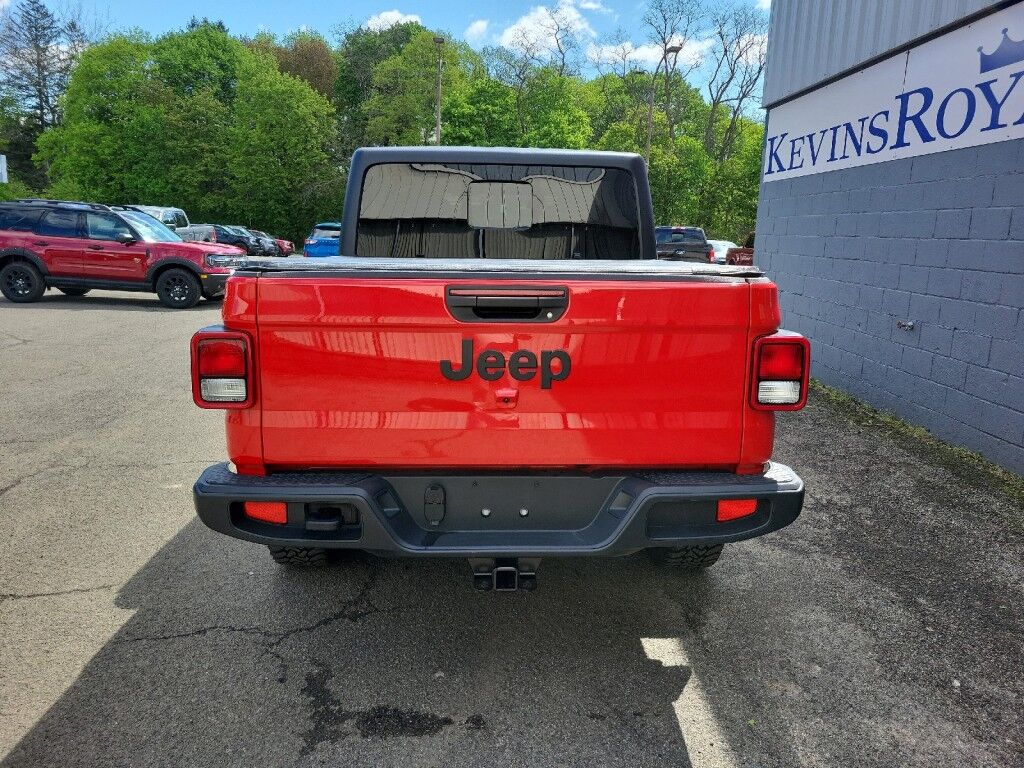 2022 Jeep Gladiator Altitude Owego NY