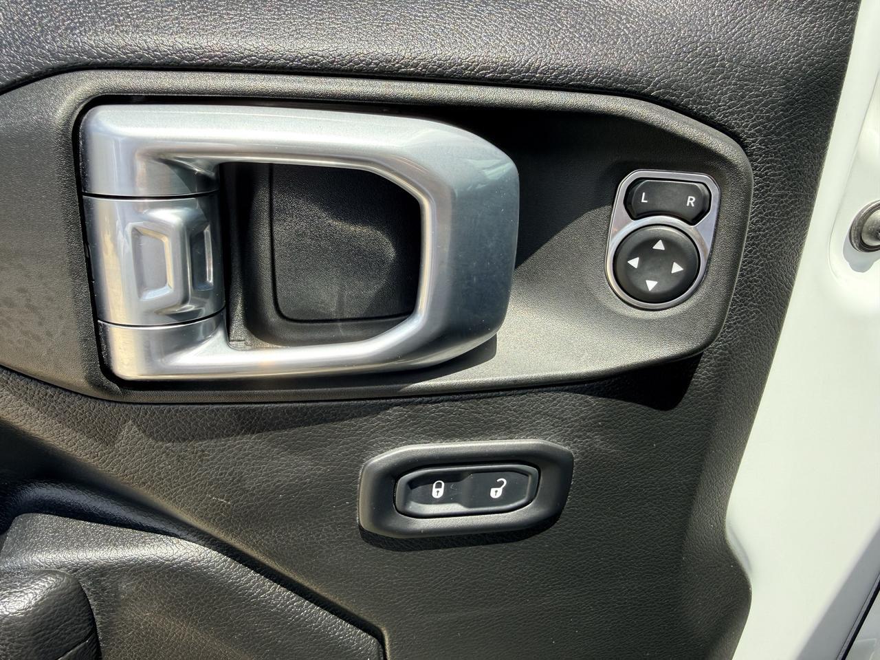 2022 Jeep Gladiator Altitude Castroville TX
