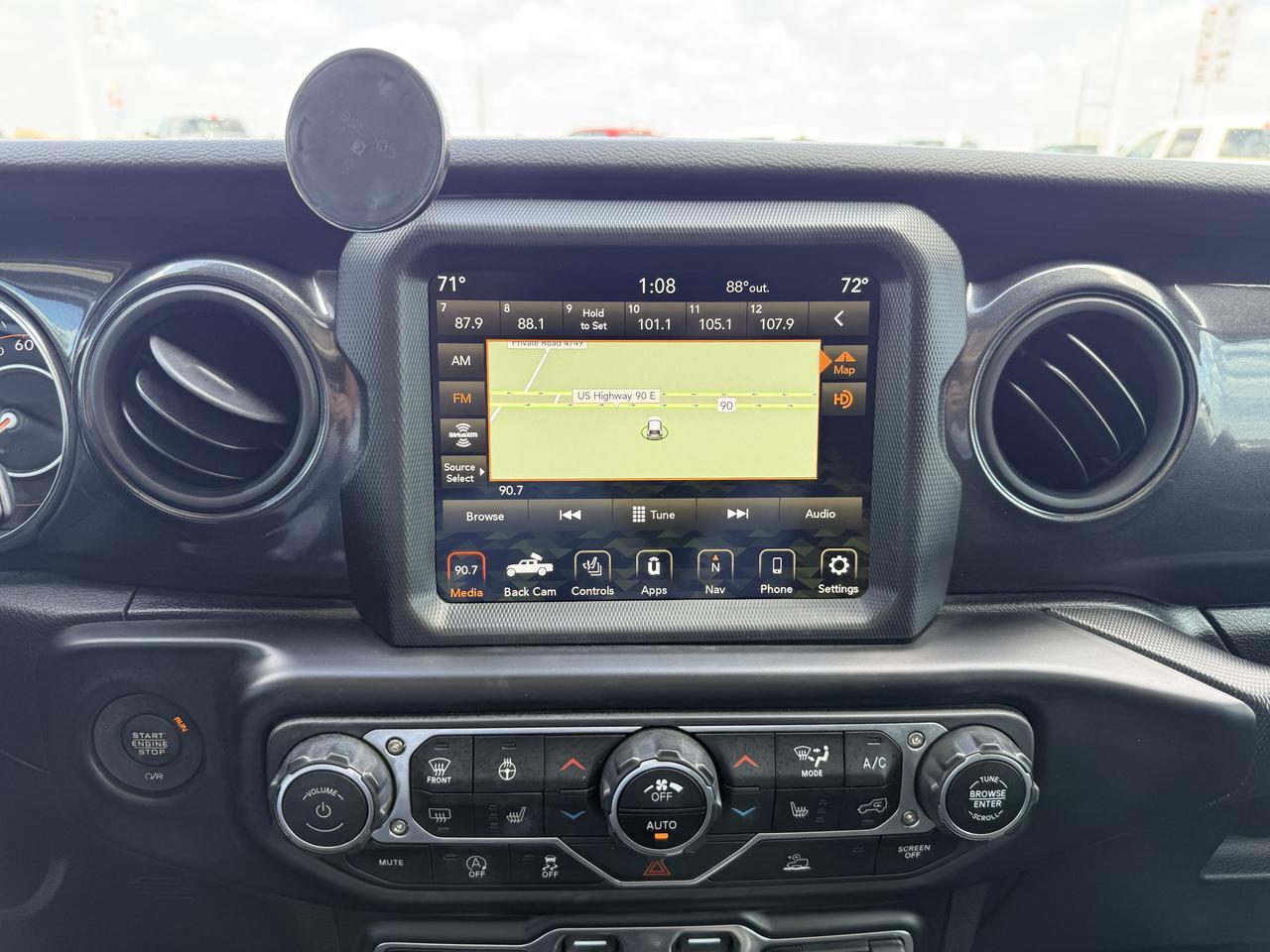 2022 Jeep Gladiator Altitude Castroville TX