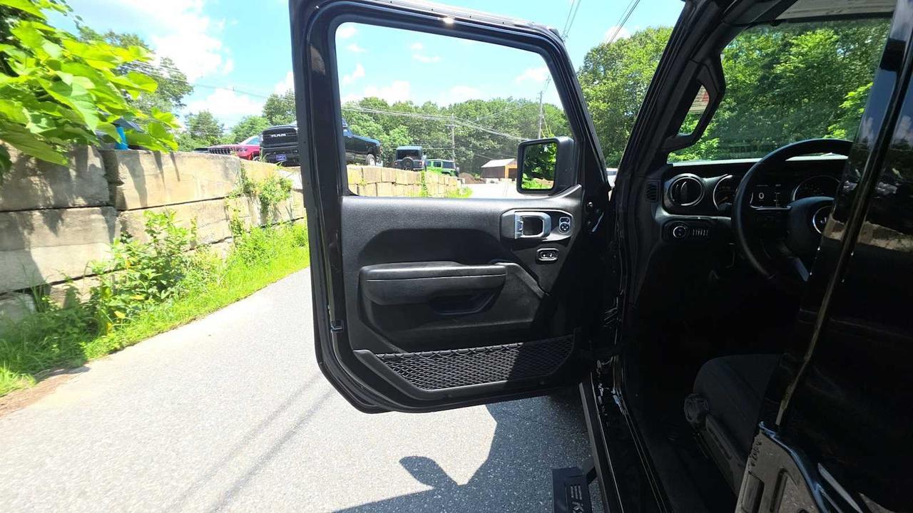 2022 Jeep Gladiator Altitude Hudson MA