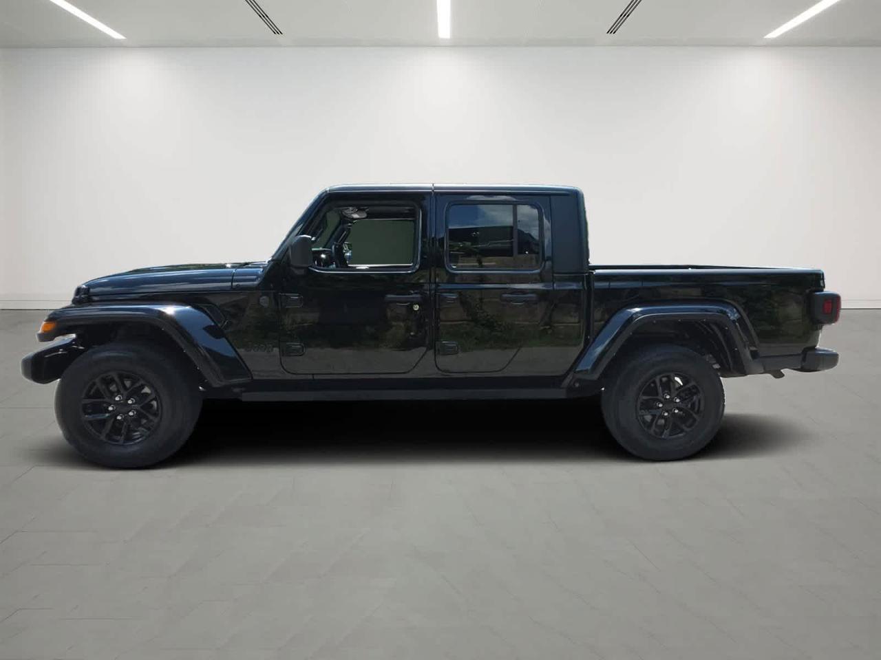 2022 Jeep Gladiator Altitude Hudson MA
