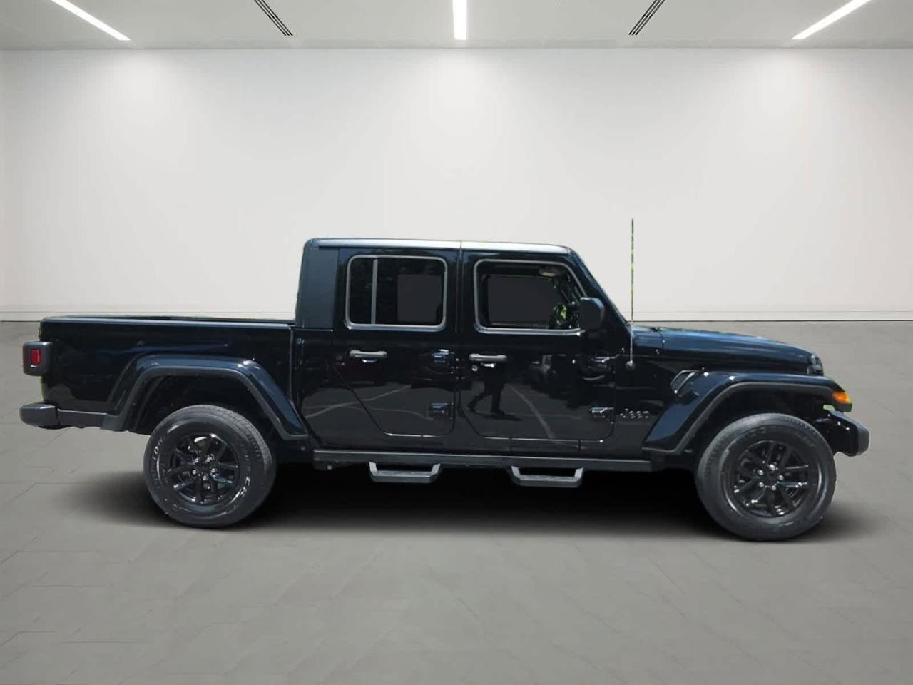 2022 Jeep Gladiator Altitude Hudson MA