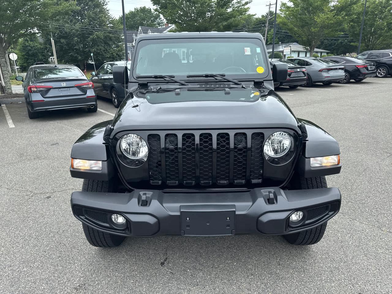 2022 Jeep Gladiator Altitude Dartmouth MA