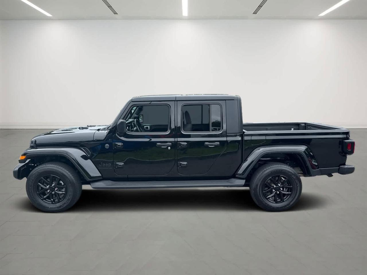 2022 Jeep Gladiator Altitude Dartmouth MA