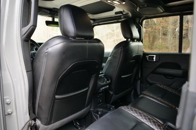 2022 Jeep Gladiator High Altitude 4X4 / Tow Package / LED Lighting Group! High Point NC