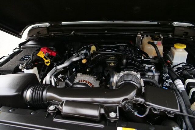 2022 Jeep Gladiator High Altitude 4X4 / Tow Package / LED Lighting Group! High Point NC