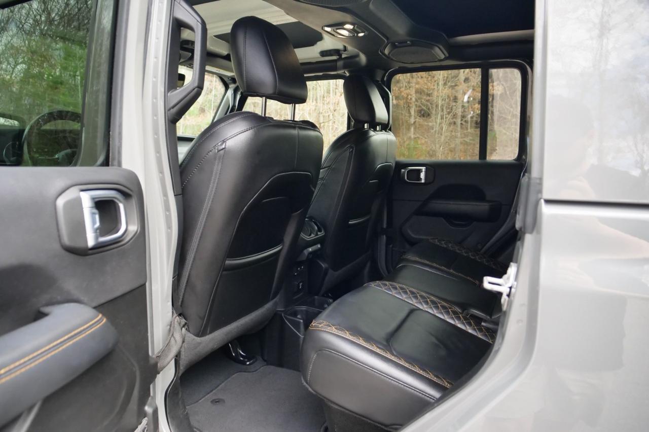 2022 Jeep Gladiator High Altitude 4X4 / Tow Package / LED Lighting Group! Lincolnton NC