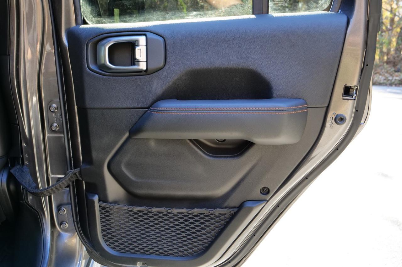 2022 Jeep Gladiator Mojave 4X4 / Wheels & Tires Upgrade / Leather Seats! Lincolnton NC