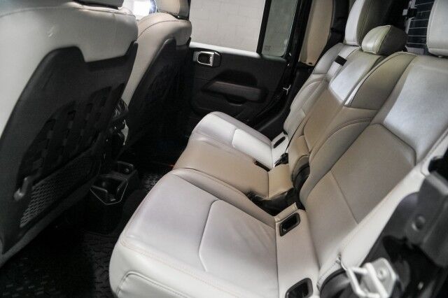 2022 Jeep Gladiator Mojave 4x4 4dr Pickup Chicago IL