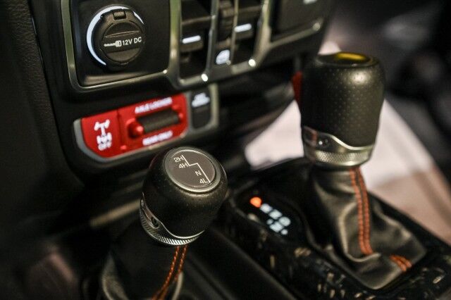 2022 Jeep Gladiator Mojave 4x4 4dr Pickup Chicago IL