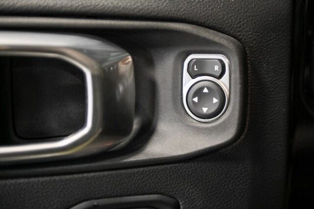 2022 Jeep Gladiator Mojave 4x4 4dr Pickup Chicago IL