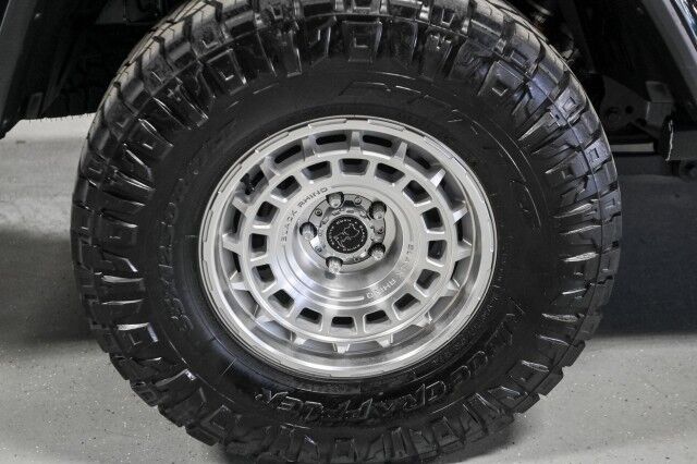 2022 Jeep Gladiator Mojave 4x4 4dr Pickup Chicago IL