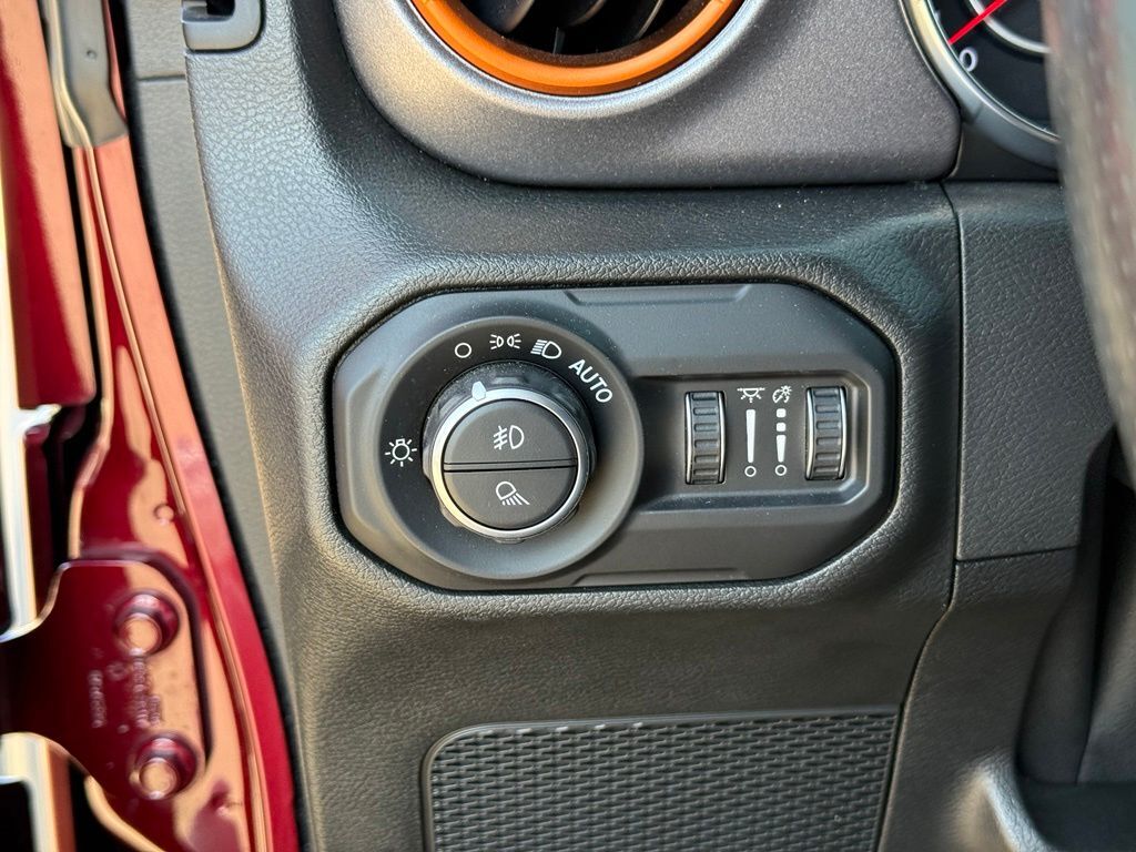 2022 Jeep Gladiator Mojave Crestwood KY