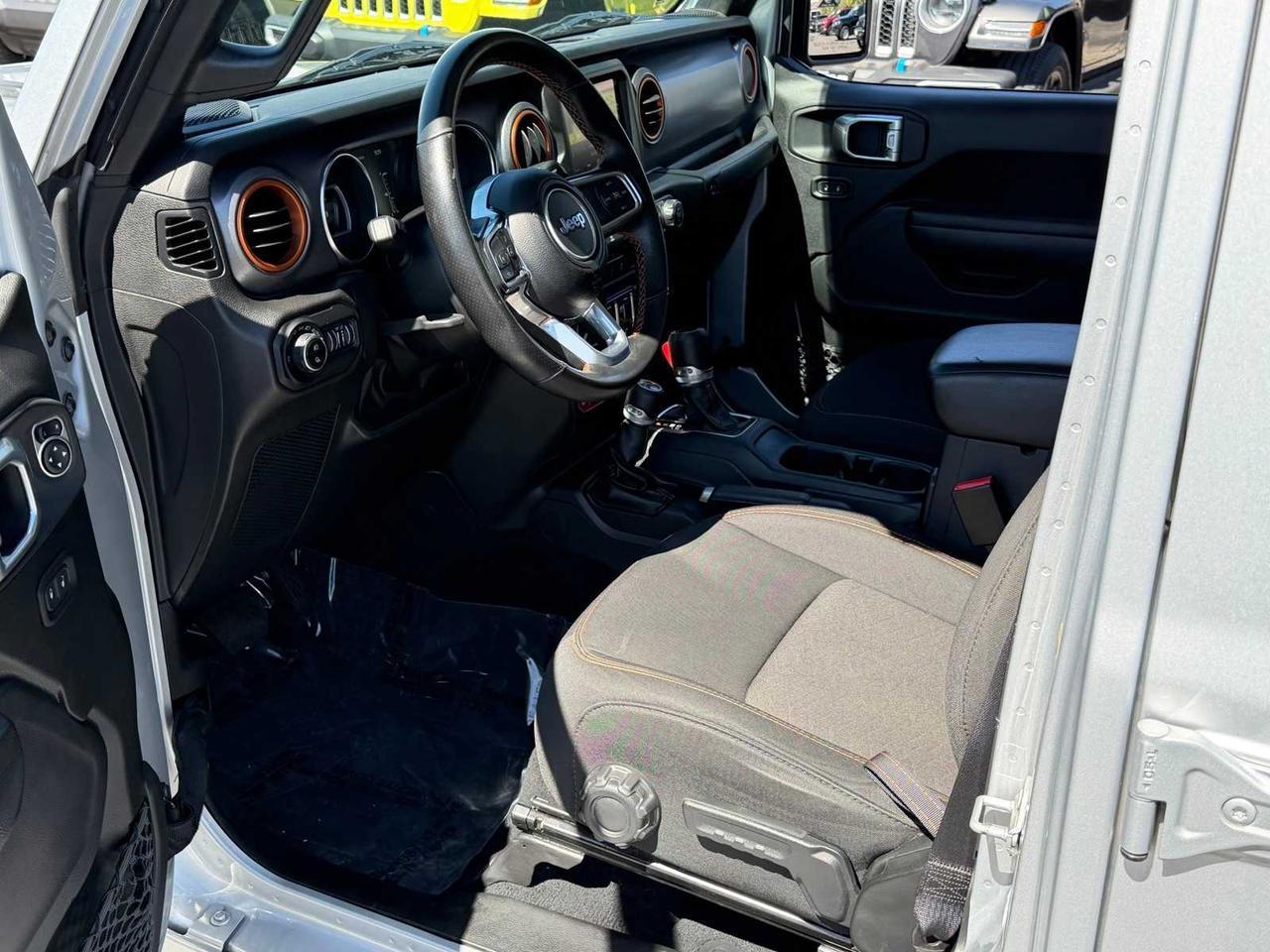 2022 Jeep Gladiator Mojave Irving TX