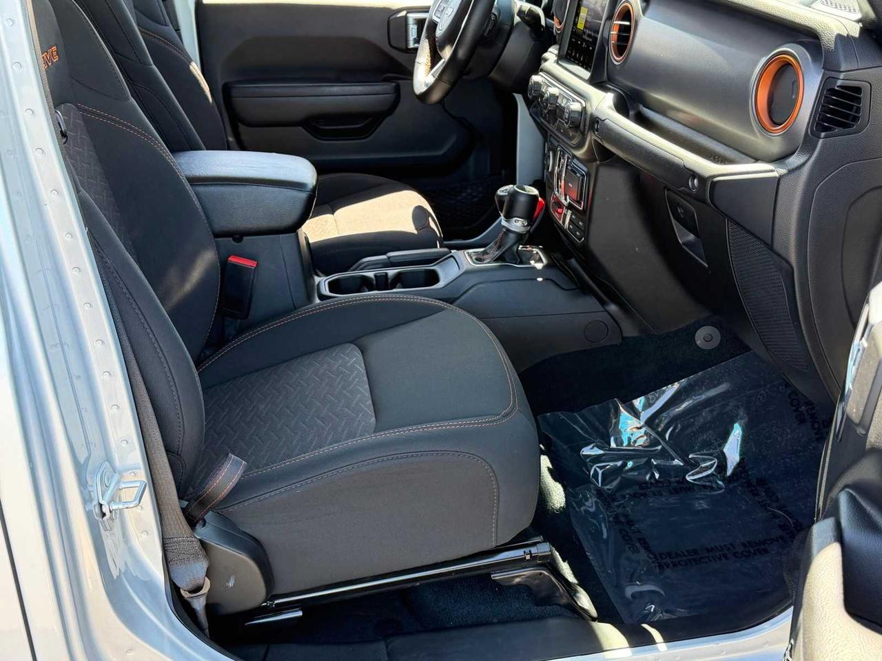 2022 Jeep Gladiator Mojave Irving TX