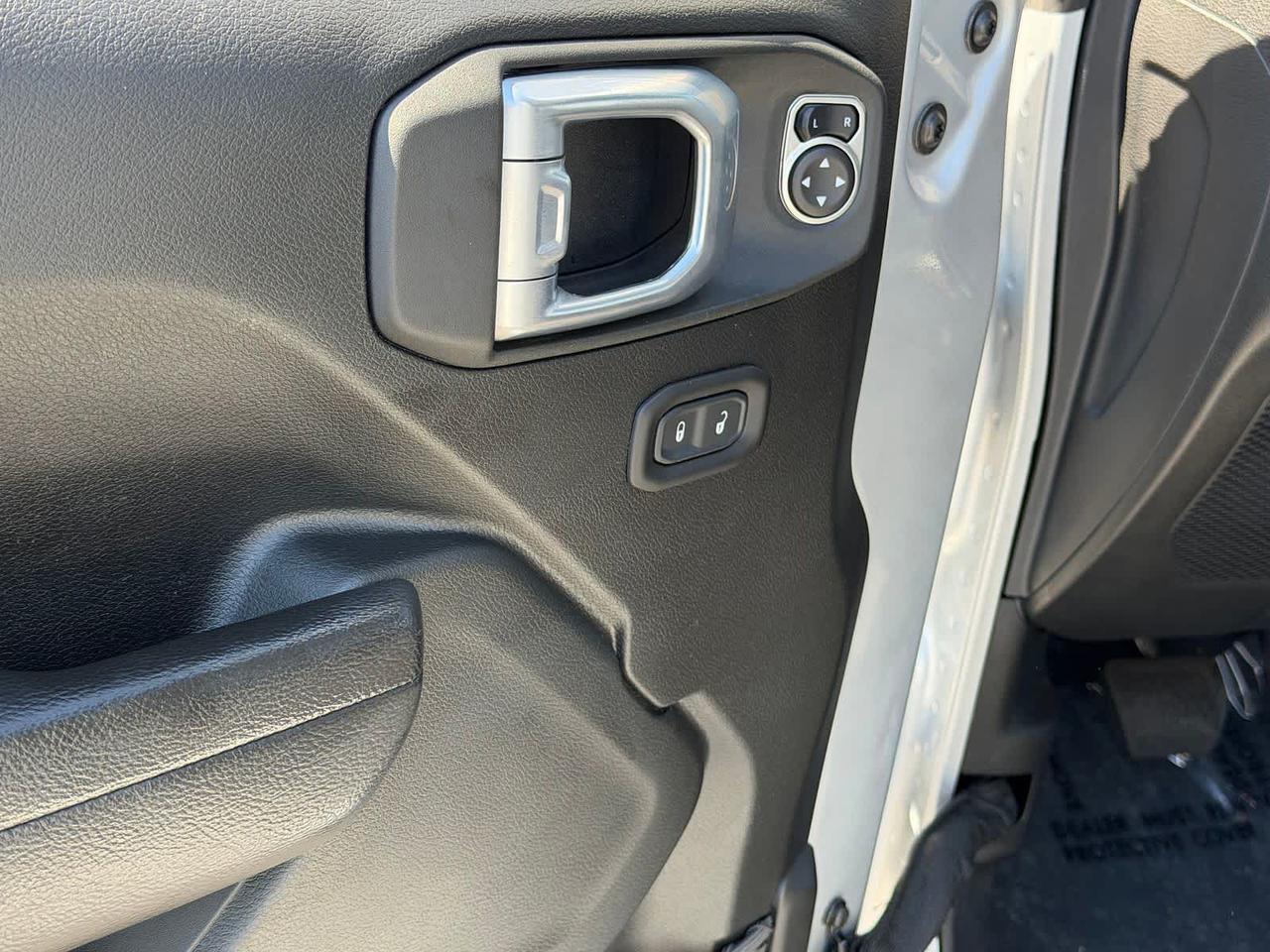 2022 Jeep Gladiator Mojave Irving TX