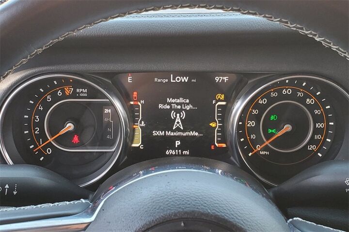2022 Jeep Gladiator Overland  TX