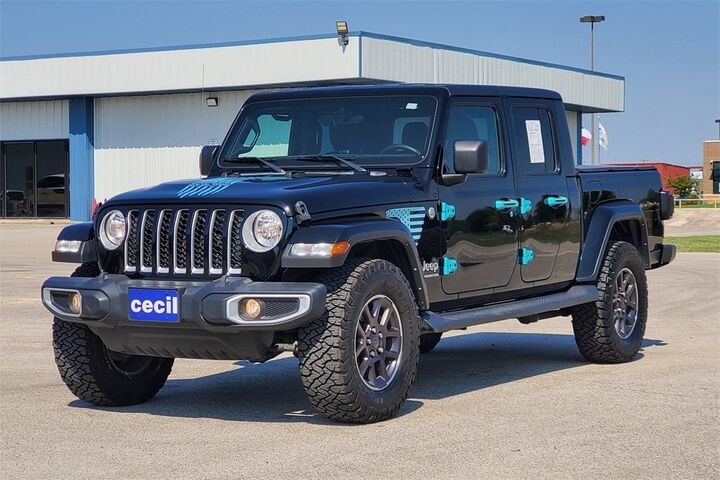 2022 Jeep Gladiator Overland  TX