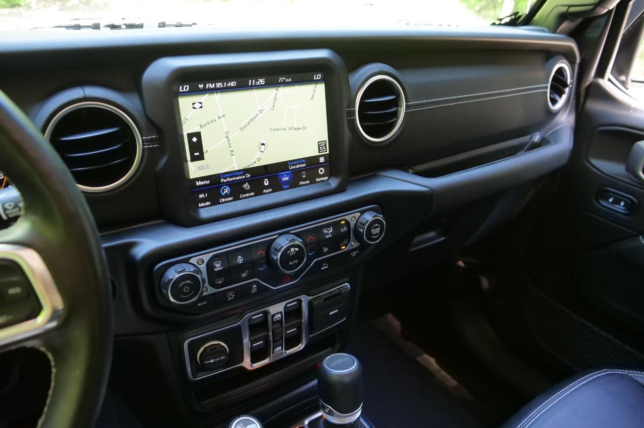 2022 Jeep Gladiator Overland 4X4 / Popular Equipment Package / Leather Seats! Lincolnton NC