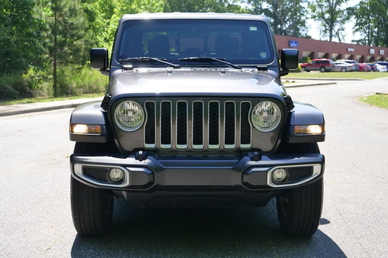 2022 Jeep Gladiator Overland 4X4 / Popular Equipment Package / Leather Seats! Lincolnton NC