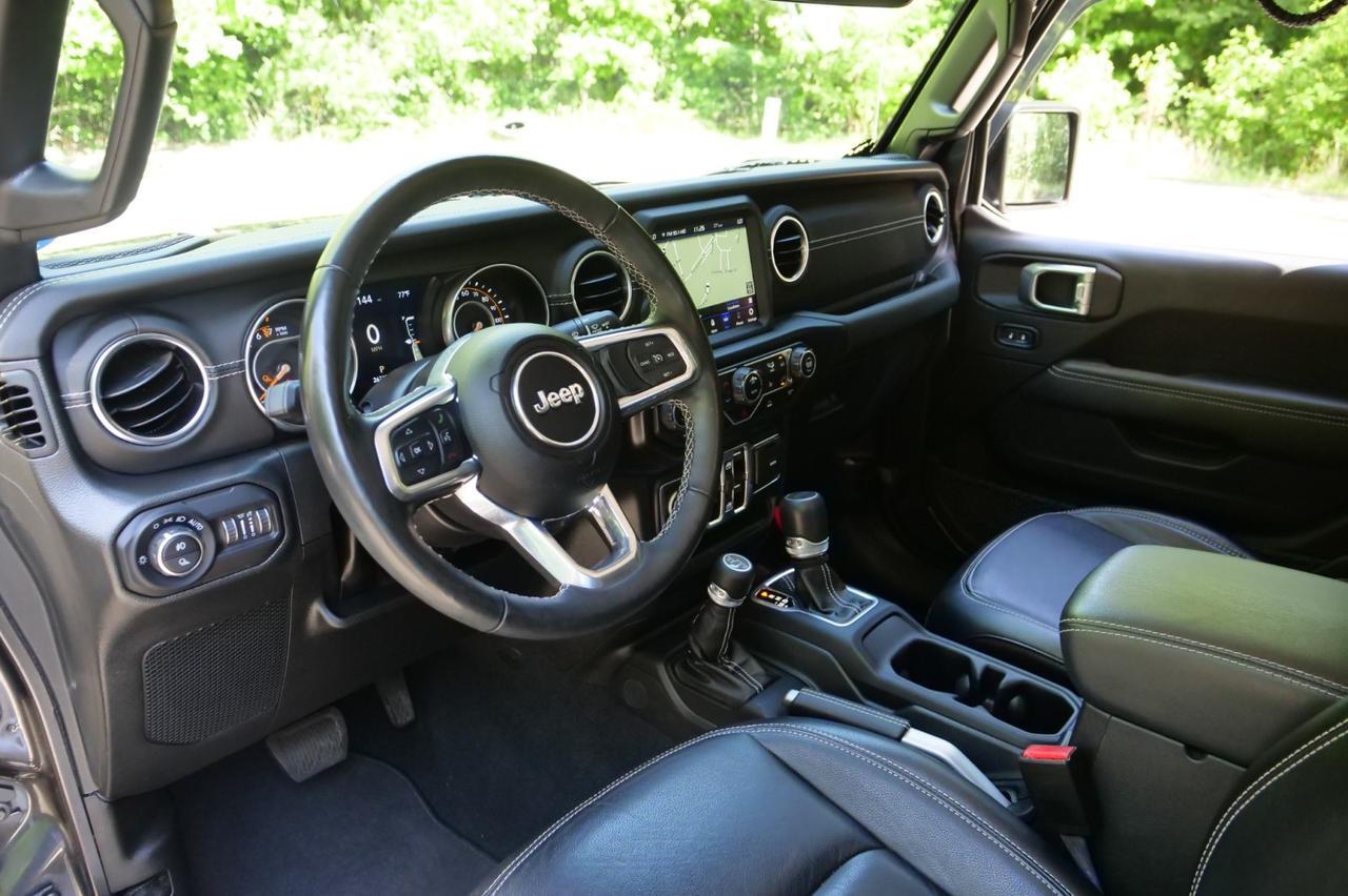 2022 Jeep Gladiator Overland 4X4 / Popular Equipment Package / Leather Seats! Lincolnton NC