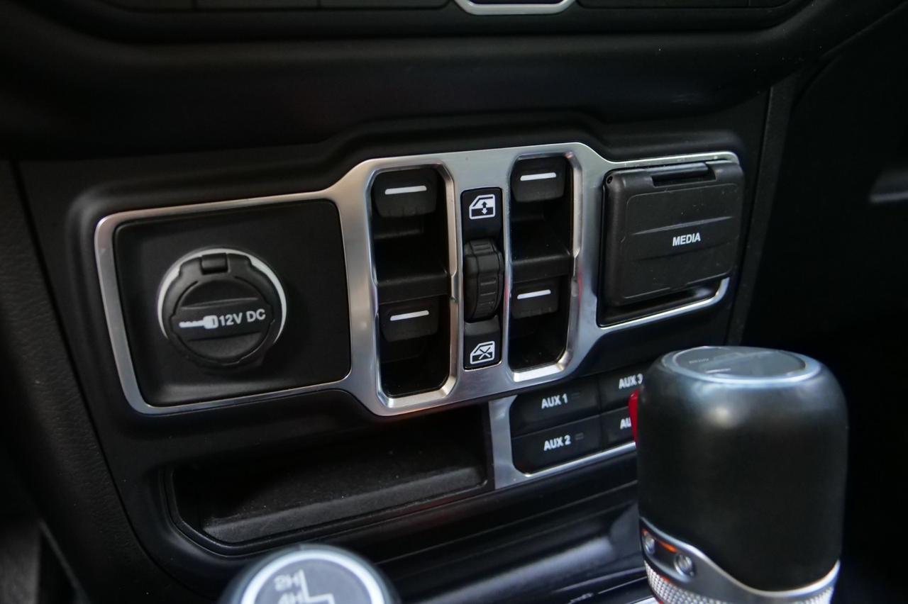 2022 Jeep Gladiator Overland 4X4 / Upgrades / LED Lighting / Heated Seats! Lincolnton NC