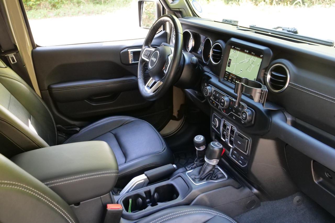 2022 Jeep Gladiator Overland 4X4 / Upgrades / LED Lighting / Heated Seats! Lincolnton NC