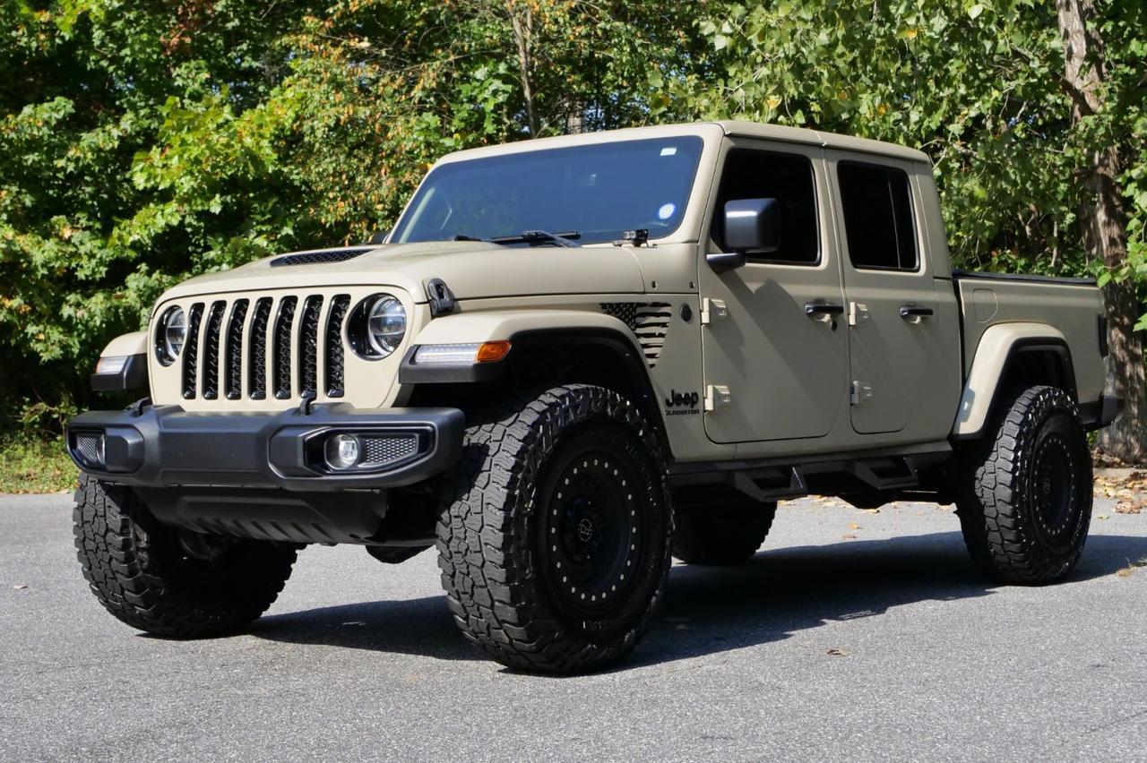 2022 Jeep Gladiator Overland 4X4 / Upgrades / LED Lighting / Heated Seats! Lincolnton NC